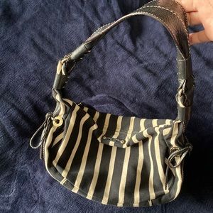 Kate spade small shoulder handbag